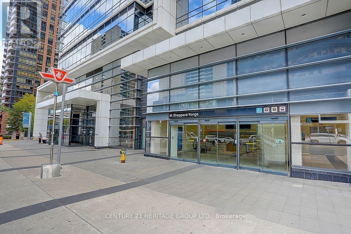 607 - 4789 Yonge Street, Toronto, Ontario  M2N 0G3 - Photo 4 - C12139402