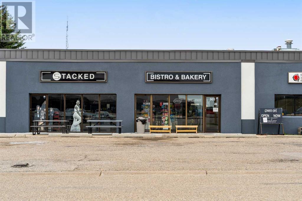 905 Mountain Avenue, Crossfield, Alberta  T0M 0S0 - Photo 2 - A2190369