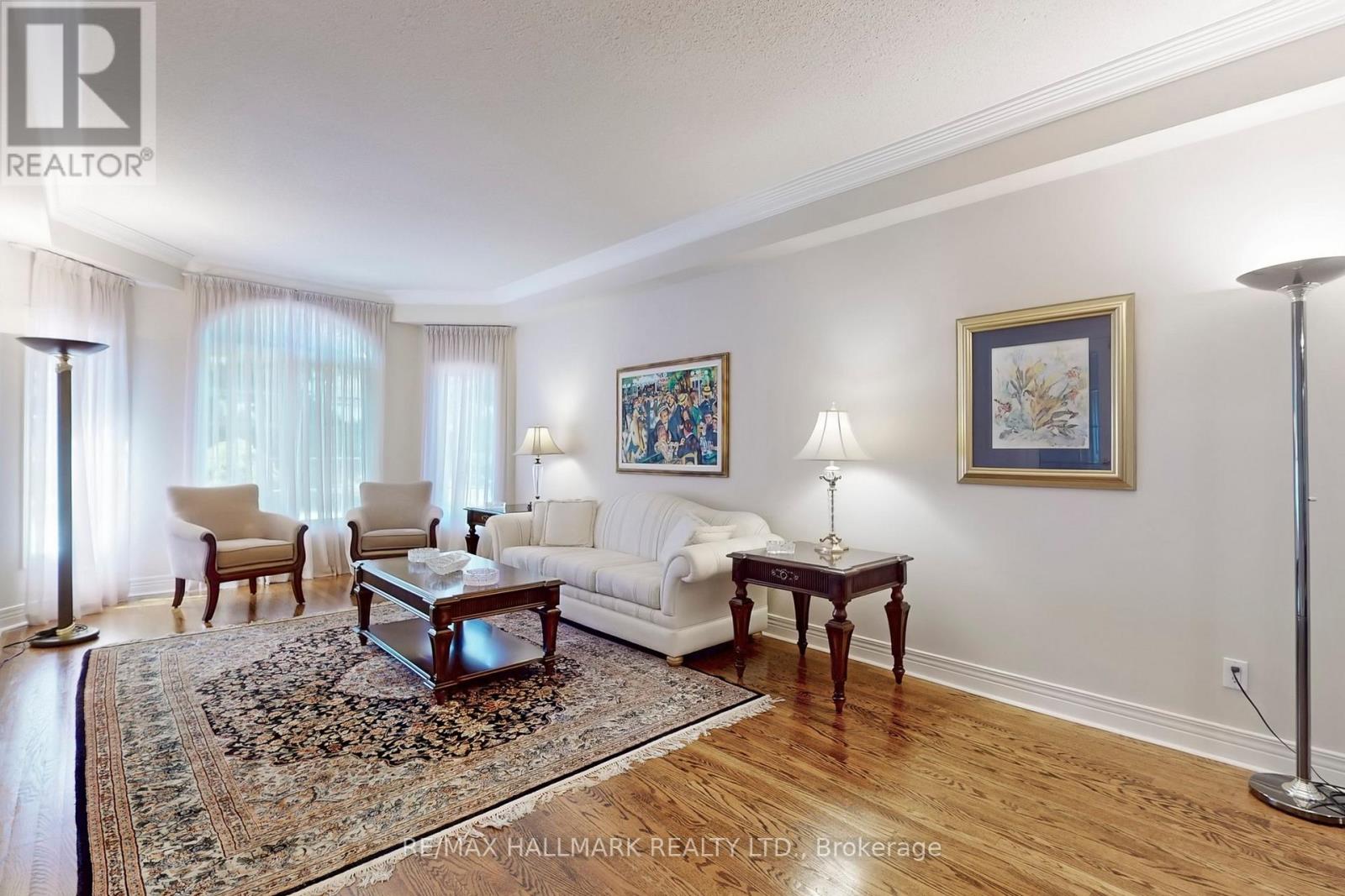 Property at 50 YELLOW BIRCH CRESCENT image 2