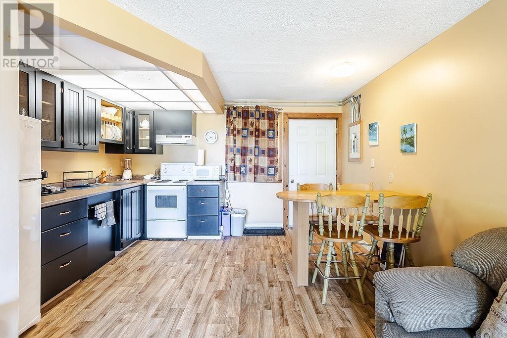 3117 Marks St, Hilton Beach, Ontario  P0R 1G0 - Photo 29 - SM250520