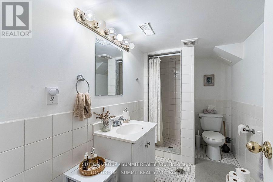 16 Ontario Street W, Mississauga, Ontario  L5M 1S8 - Photo 15 - W12139407