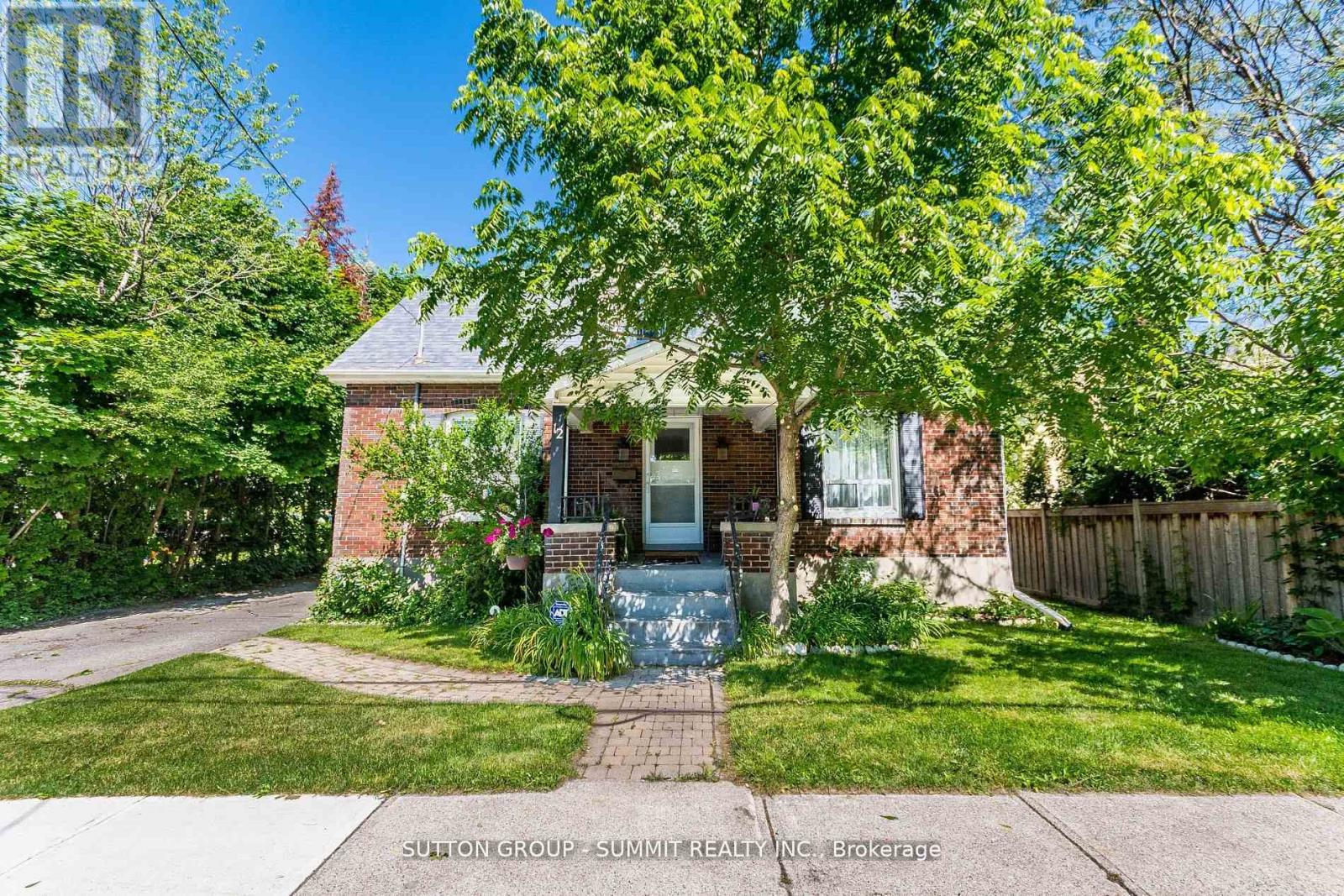12 Ontario Street W, Mississauga, Ontario  L5M 1S8 - Photo 2 - W12139410