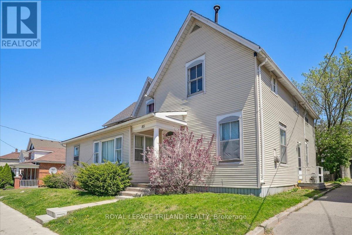 Property at 85 KENT STREET N image 5