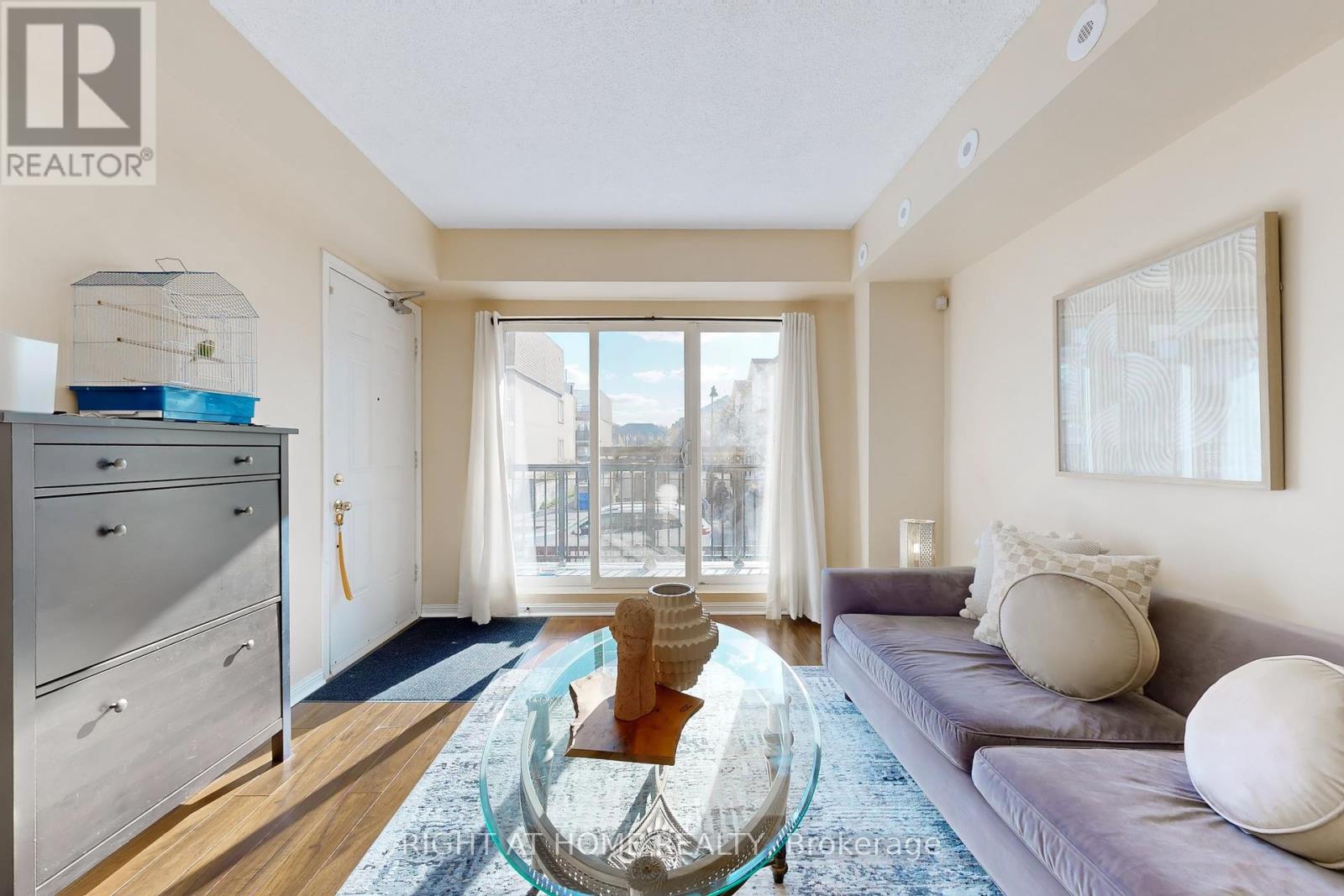 Property at 2006 - 3049 FINCH AVENUE W image 4