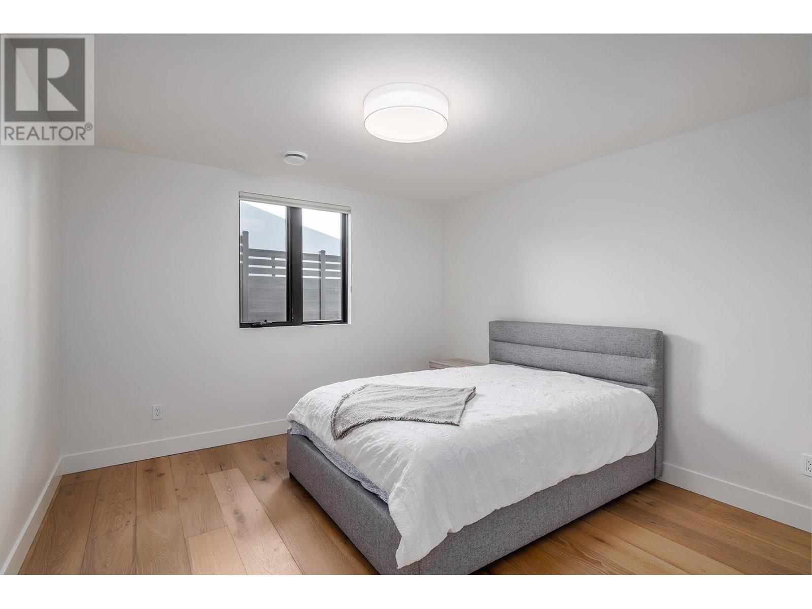 434 Hawk Hill Drive, Kelowna, British Columbia  V1W 0B1 - Photo 37 - 10346453