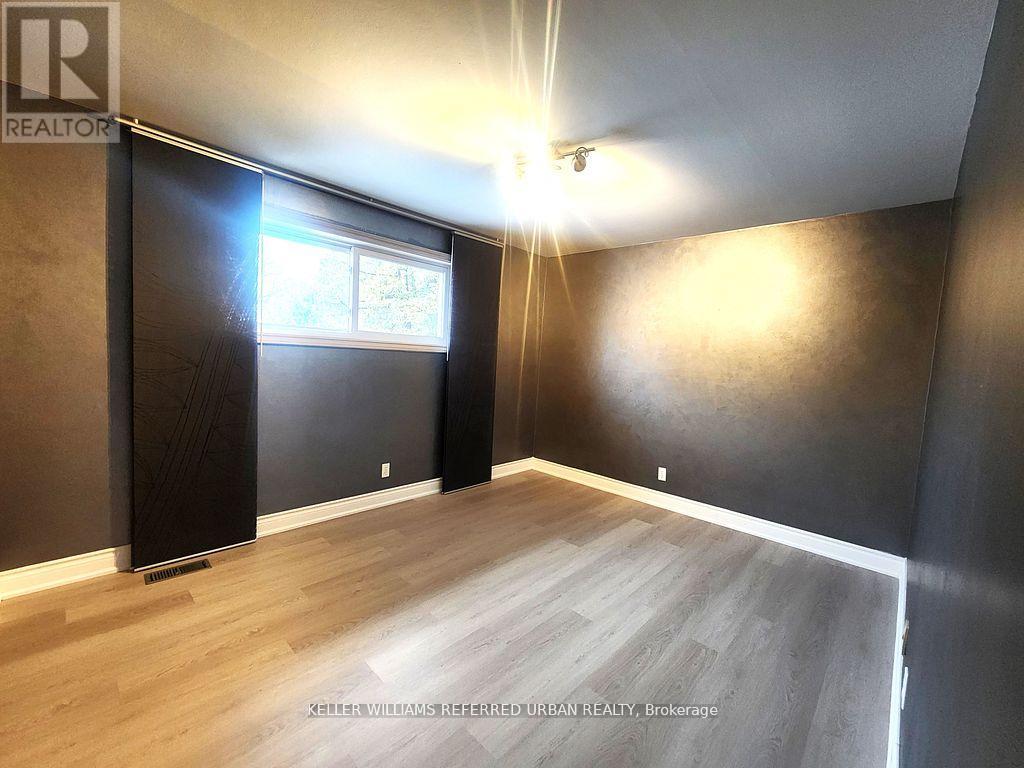 29 Marowyne Drive, Toronto (Don Valley Village), Ontario  M2J 2A2 - Photo 12 - C12026355