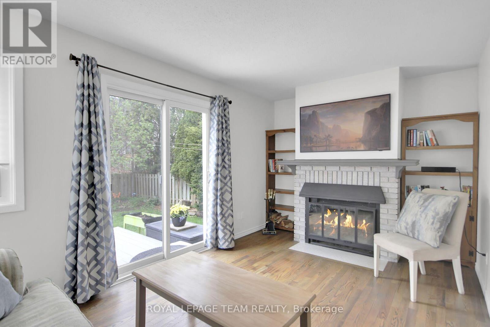 24 Ready Way, Ottawa, Ontario  K2J 2R6 - Photo 9 - X12136125