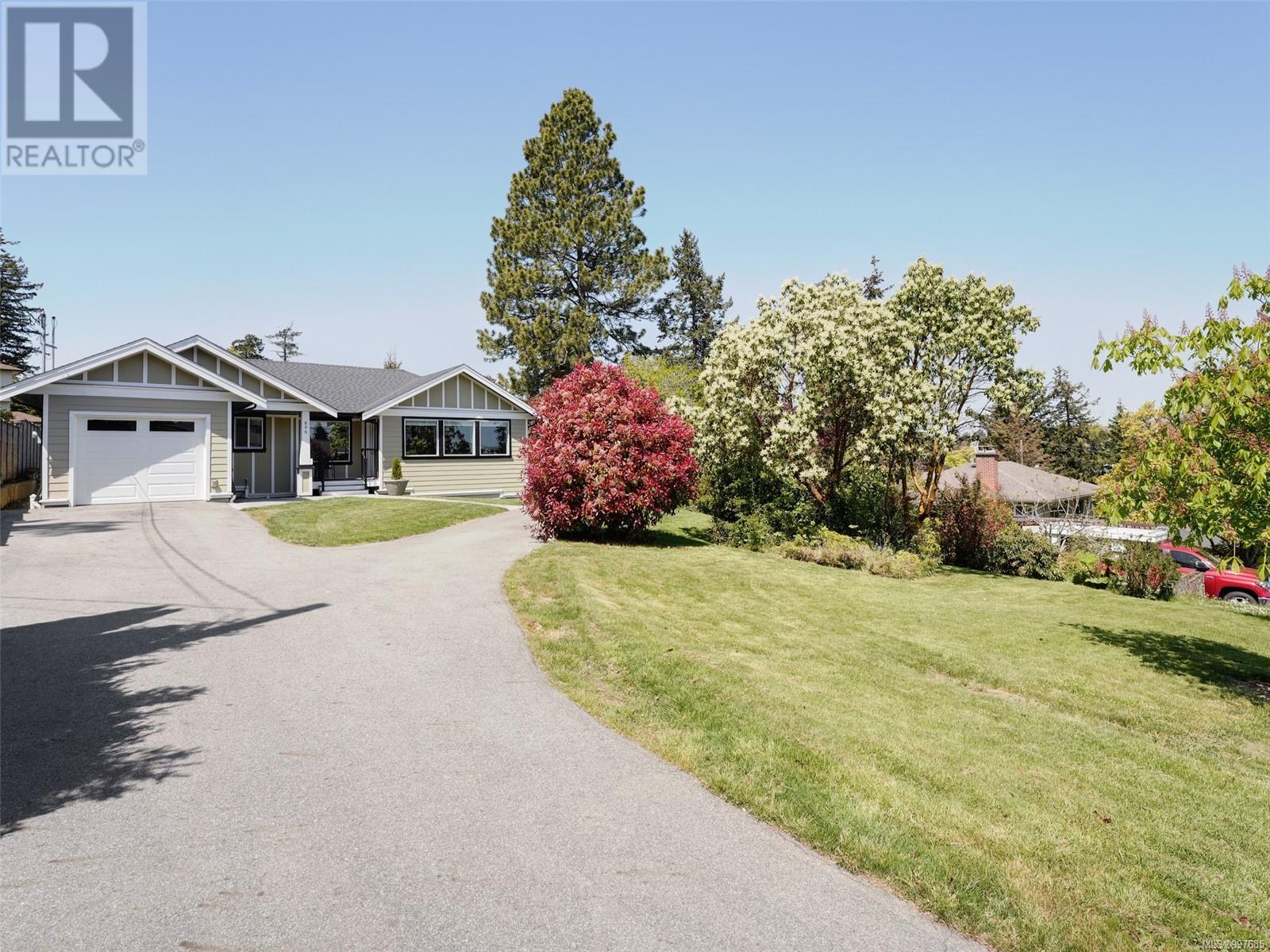 Property at 896 Dellwood Rd image 1