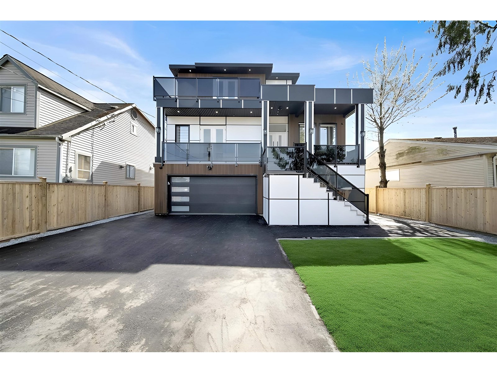 Property at 12760 114A AVENUE image 1