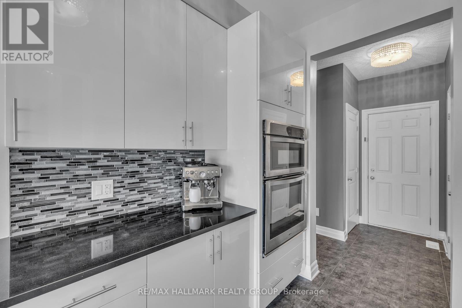 565 Rouncey Road, Ottawa, Ontario  K2S 1B6 - Photo 17 - X12139439