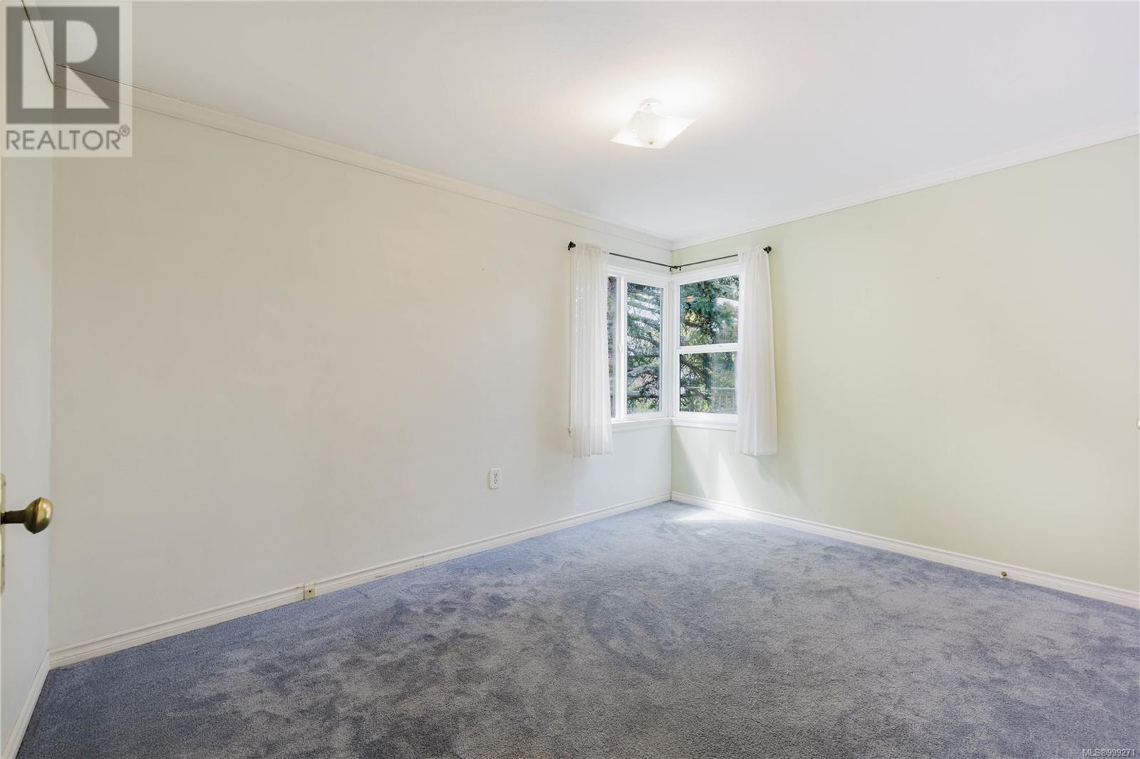 2857 Shakespeare St, Victoria, British Columbia  V8R 4H2 - Photo 11 - 999271