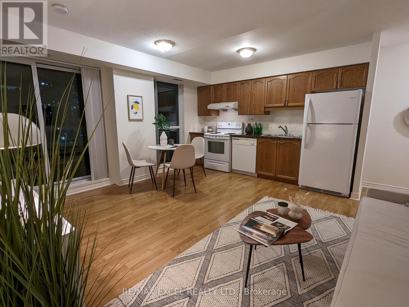 403 - 60 Town Centre Court, Toronto, Ontario  M1P 0B1 - Photo 5 - E12139437