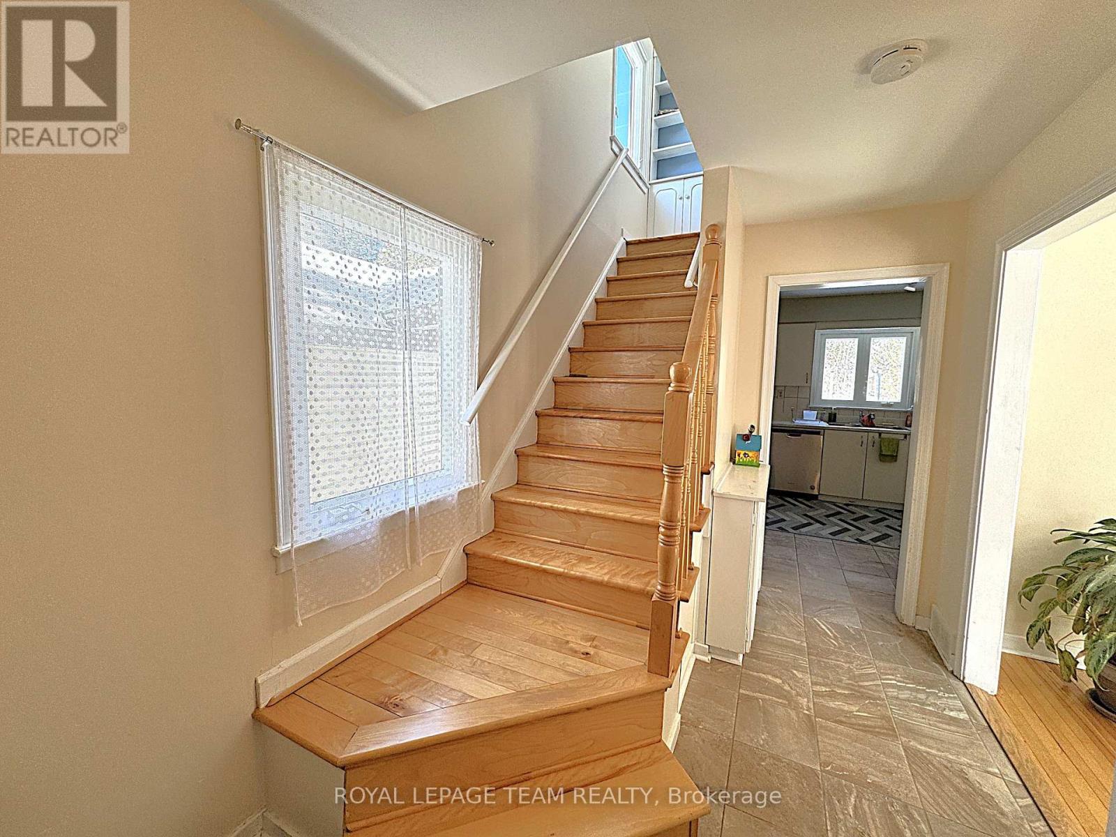 Property at 821 EASTBOURNE AVENUE image 5