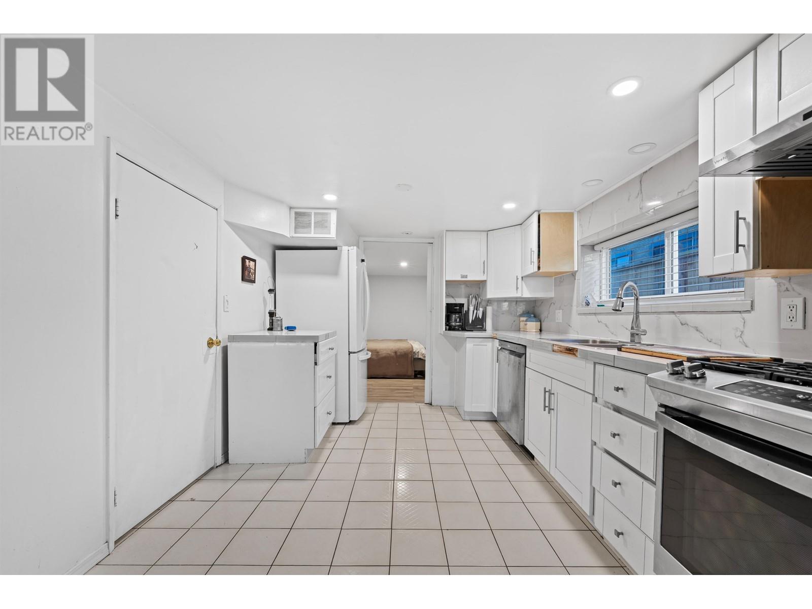 1228 E 27th Avenue, Vancouver, British Columbia  V5V 2L8 - Photo 27 - R3000556