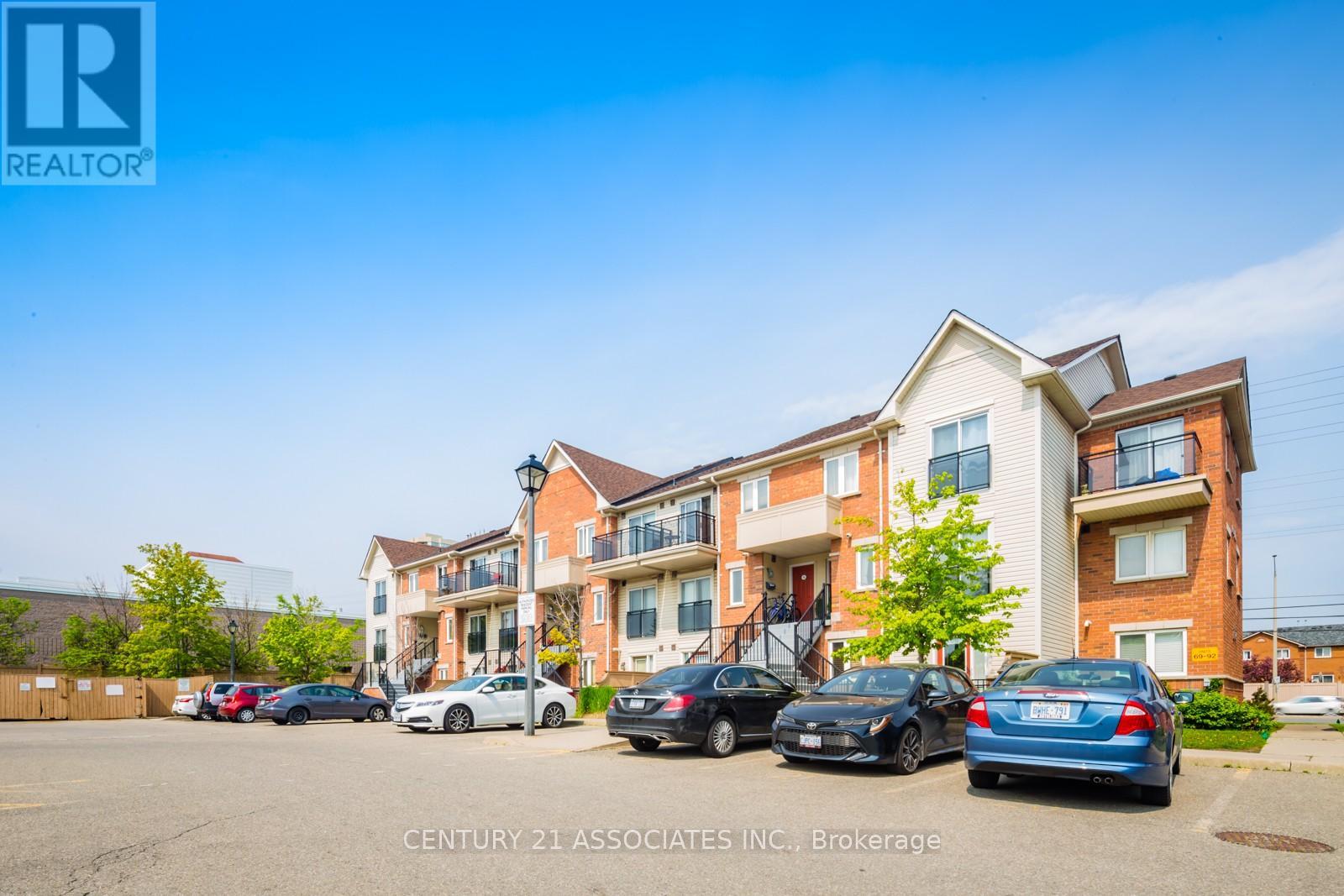 Property at 75 - 4620 GUILDWOOD WAY image 1