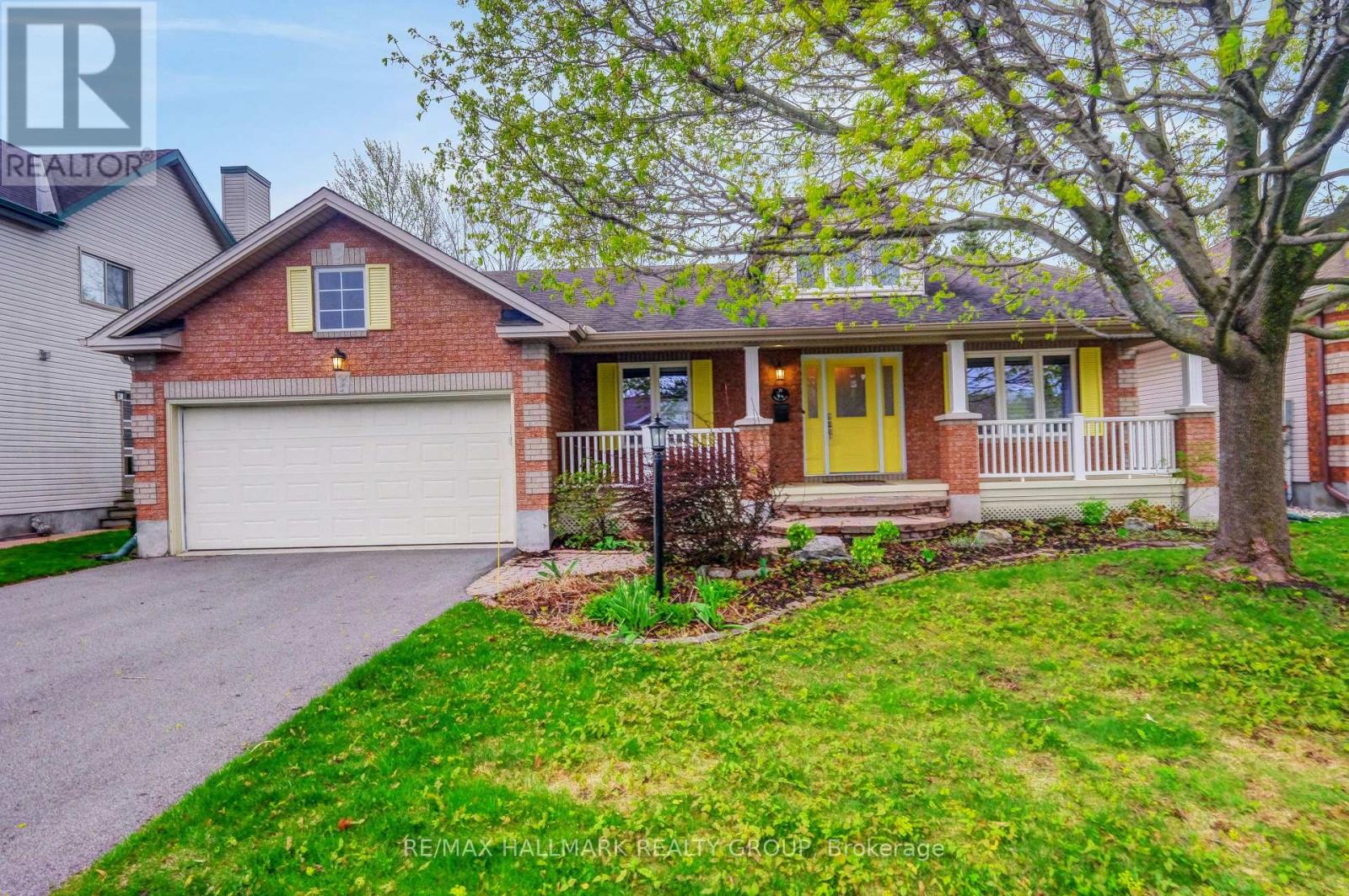 31 FOREST CREEK DRIVE, Ottawa, Ontario