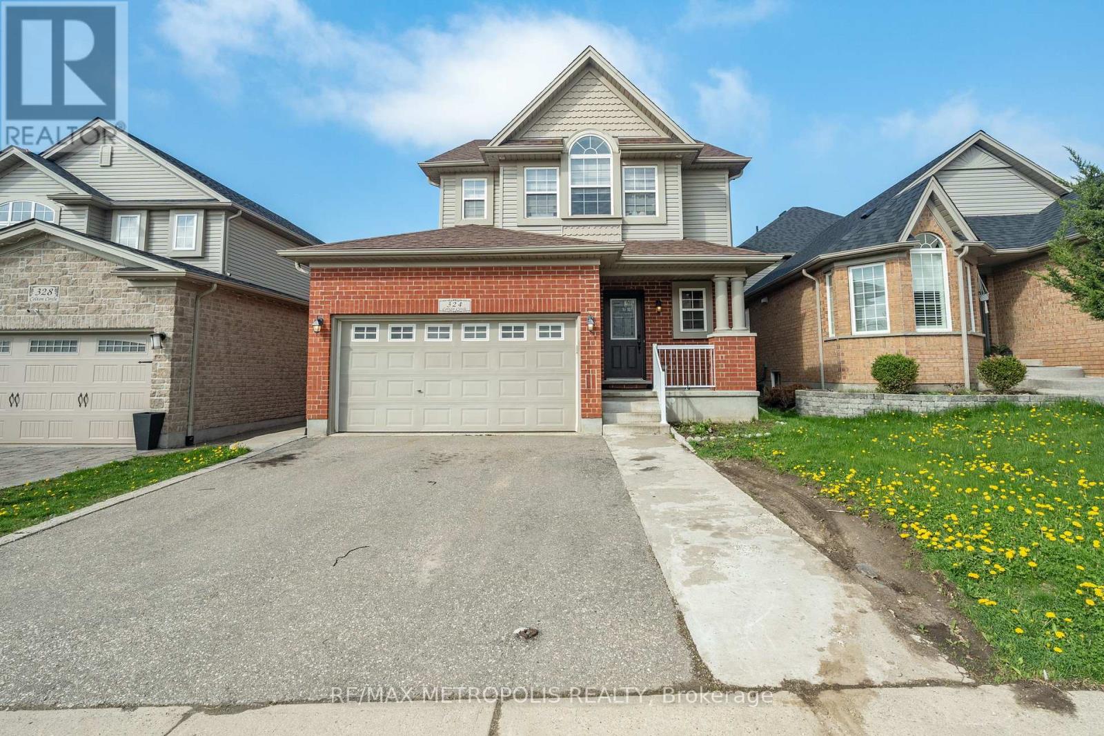 324 COLTON CIRCLE, Kitchener, Ontario
