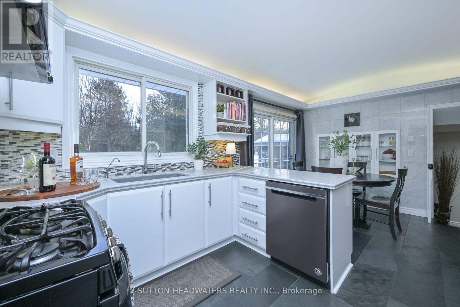 563 River Road, Caledon, Ontario  L7K 0E5 - Photo 12 - W12064352