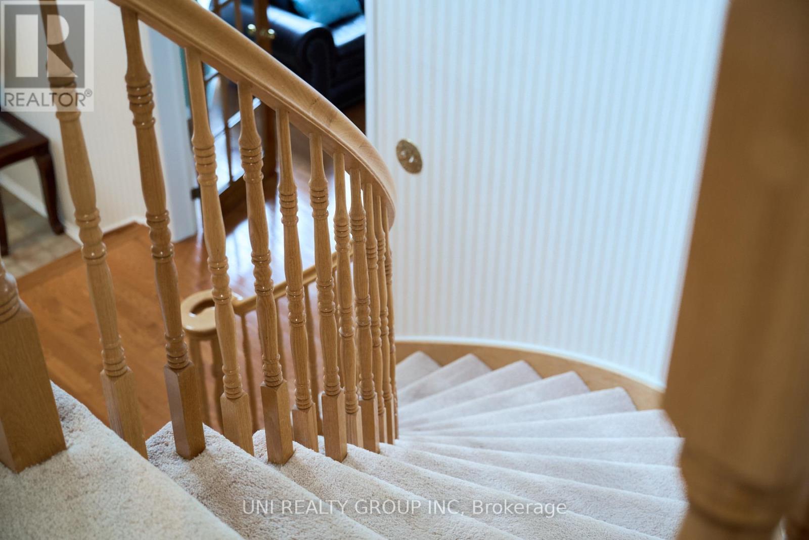 64 Bramblegrove Crescent, Ottawa, Ontario  K1T 3E9 - Photo 41 - X12139508