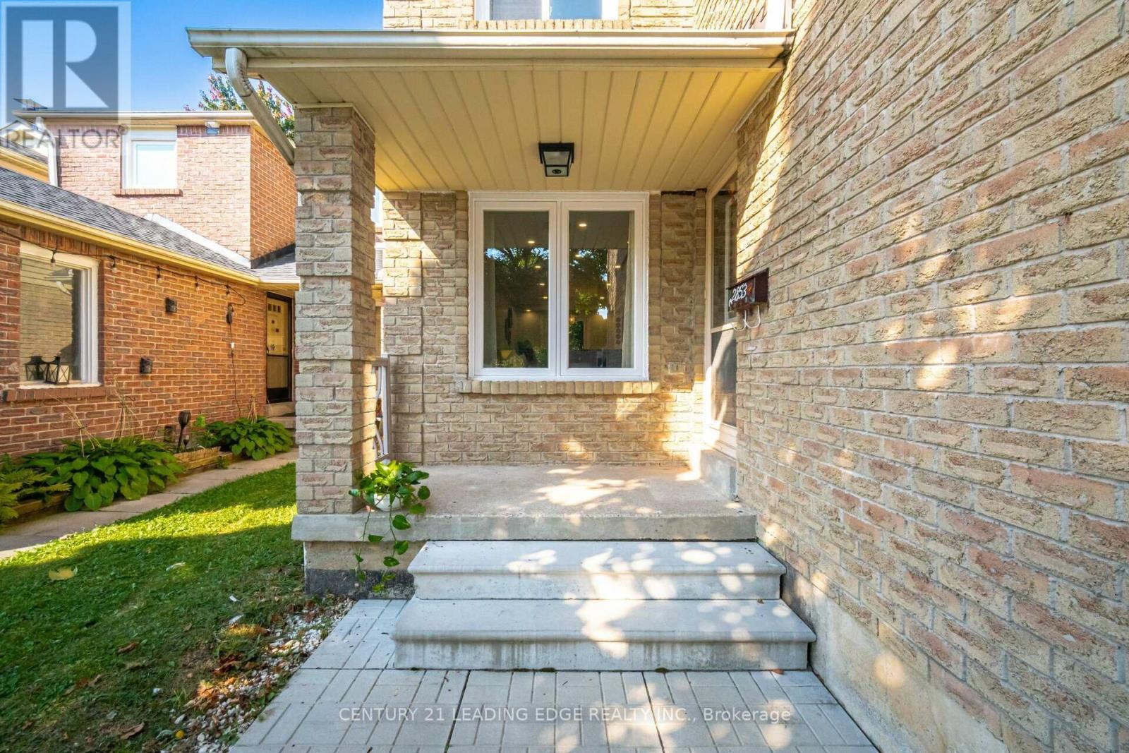Property at 2853 MONTICELLO MEWS image 5