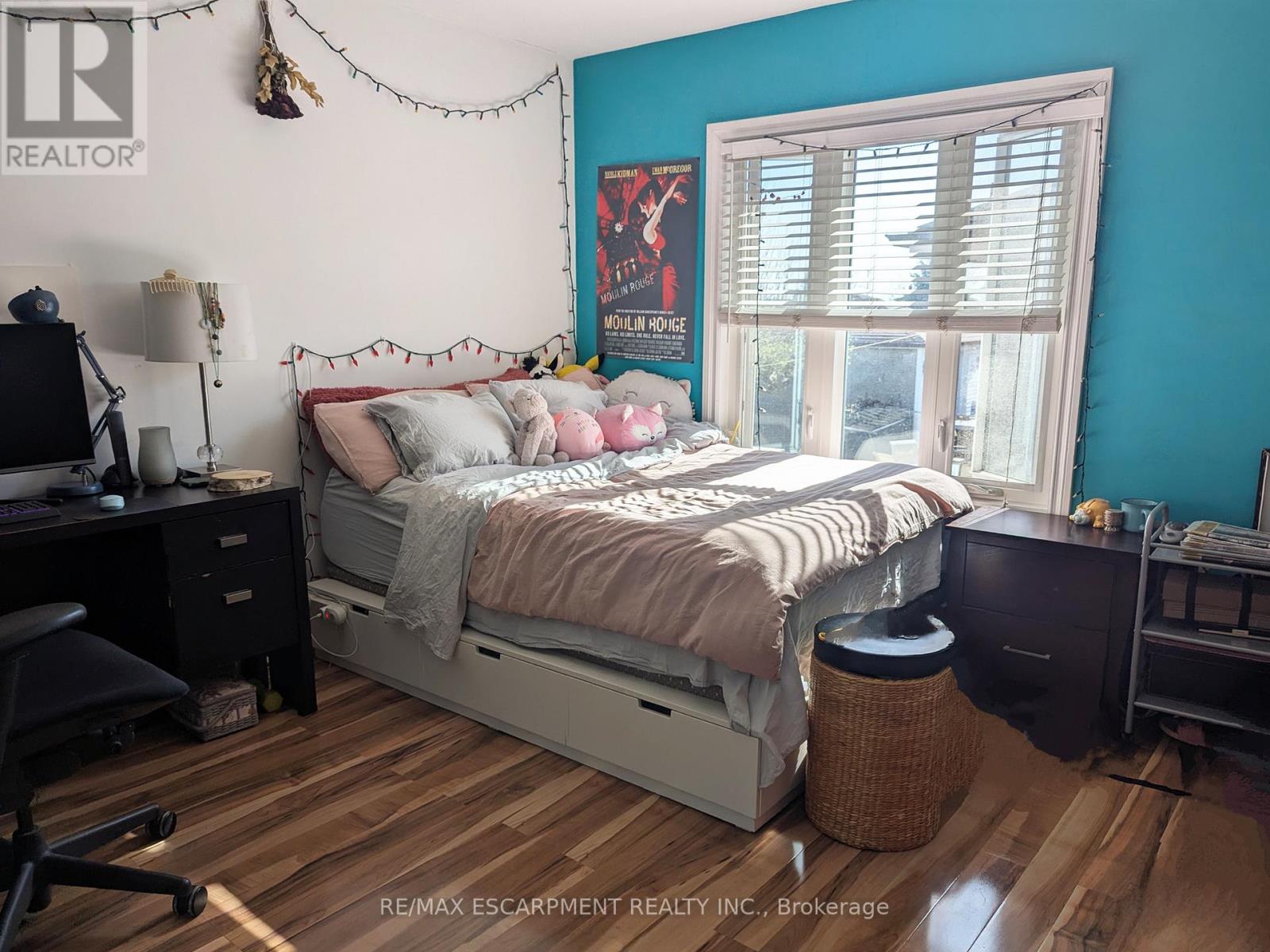 35 Marcia Avenue, Toronto, Ontario  M6B 2Y6 - Photo 10 - W12139510