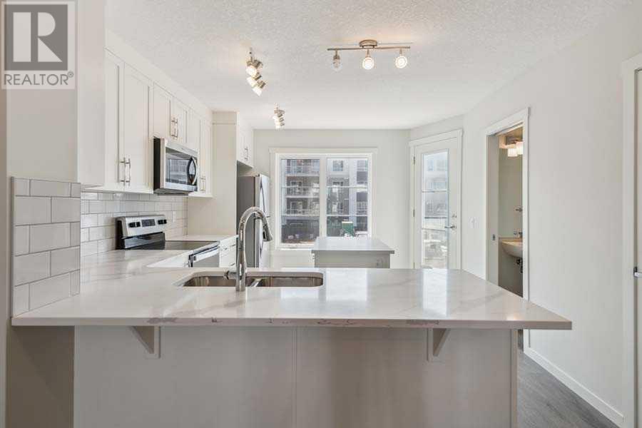 Property at 406, 135 Mahogany Parade SE image 4