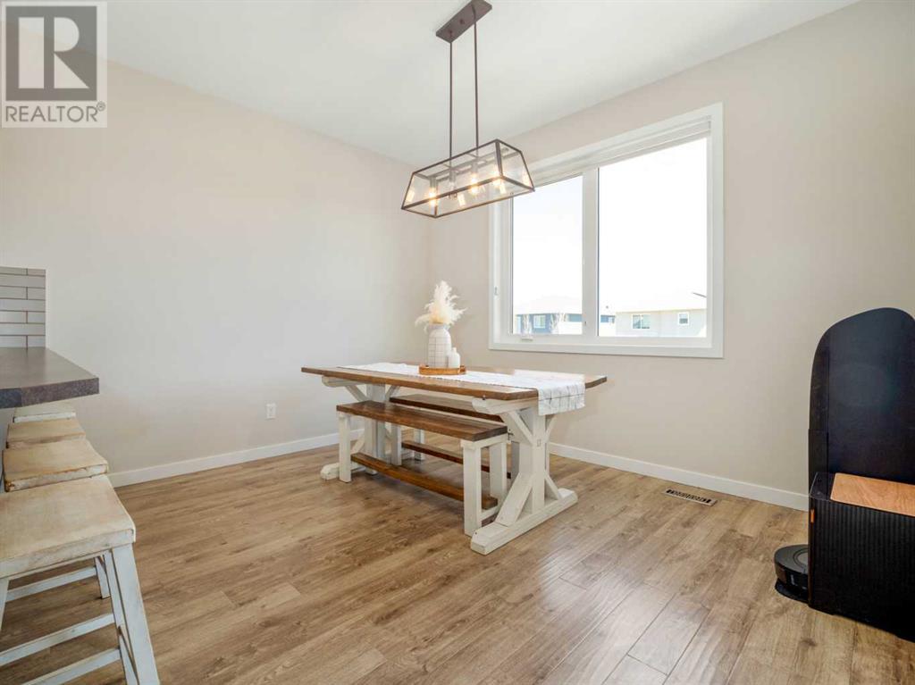 563 Moonlight Lane W, Lethbridge, Alberta  T1J 5M1 - Photo 13 - A2219584