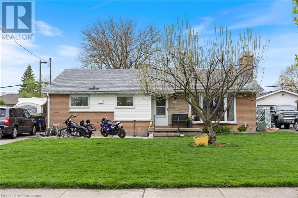 1732 SEELEY Drive, london, Ontario