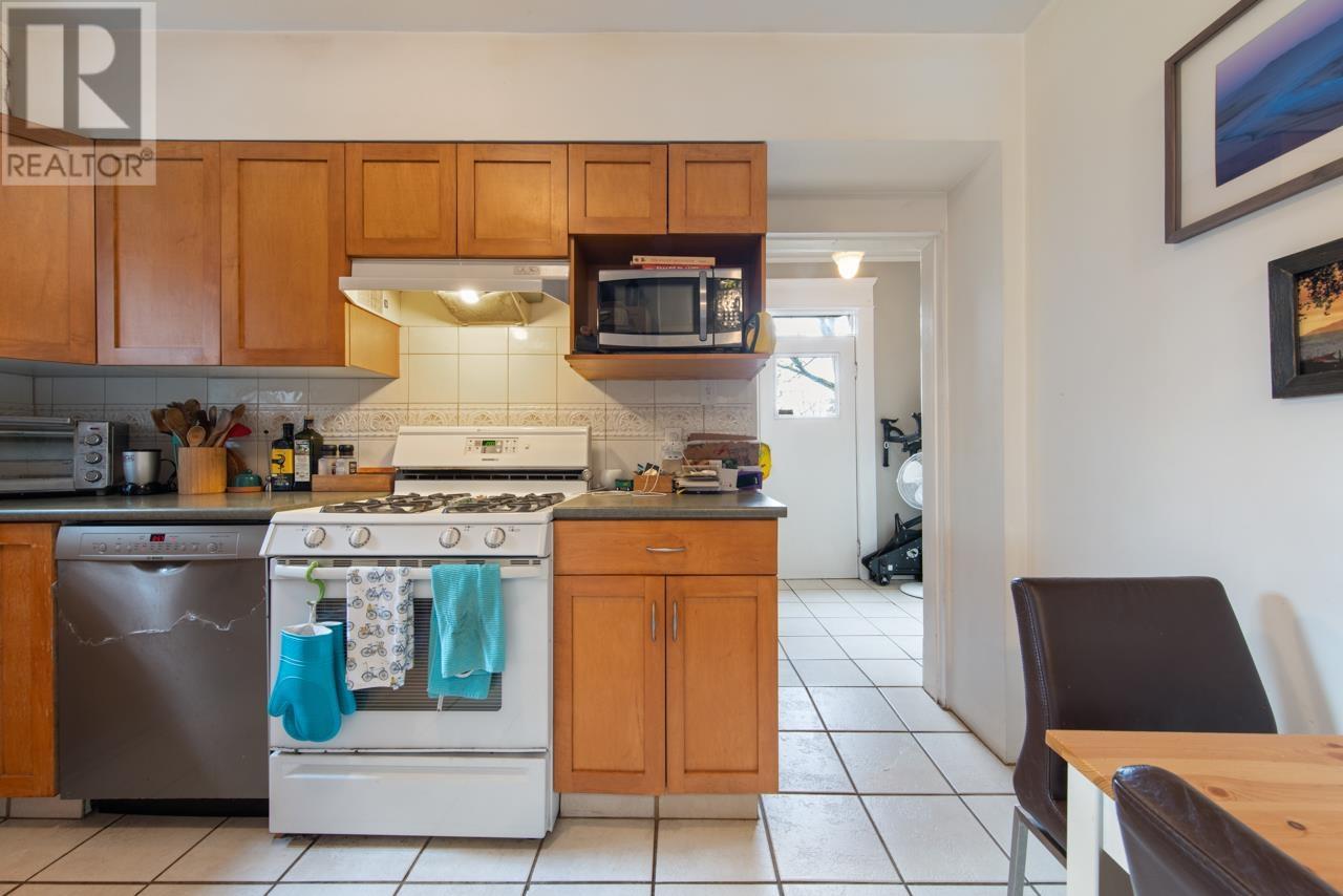1727 Macdonald Street, Vancouver, British Columbia  V6K 3X7 - Photo 13 - R3001114