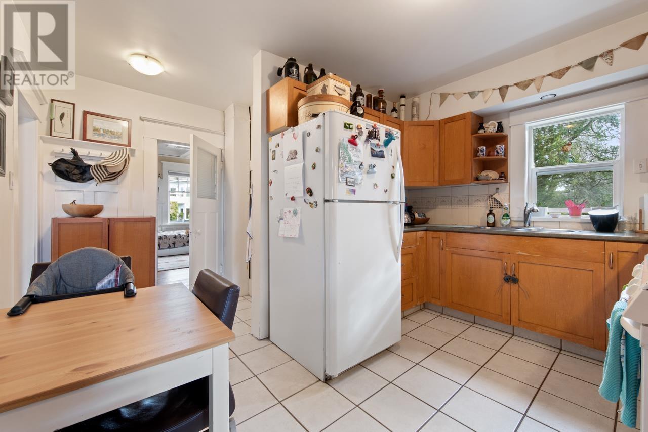 1727 Macdonald Street, Vancouver, British Columbia  V6K 3X7 - Photo 14 - R3001114
