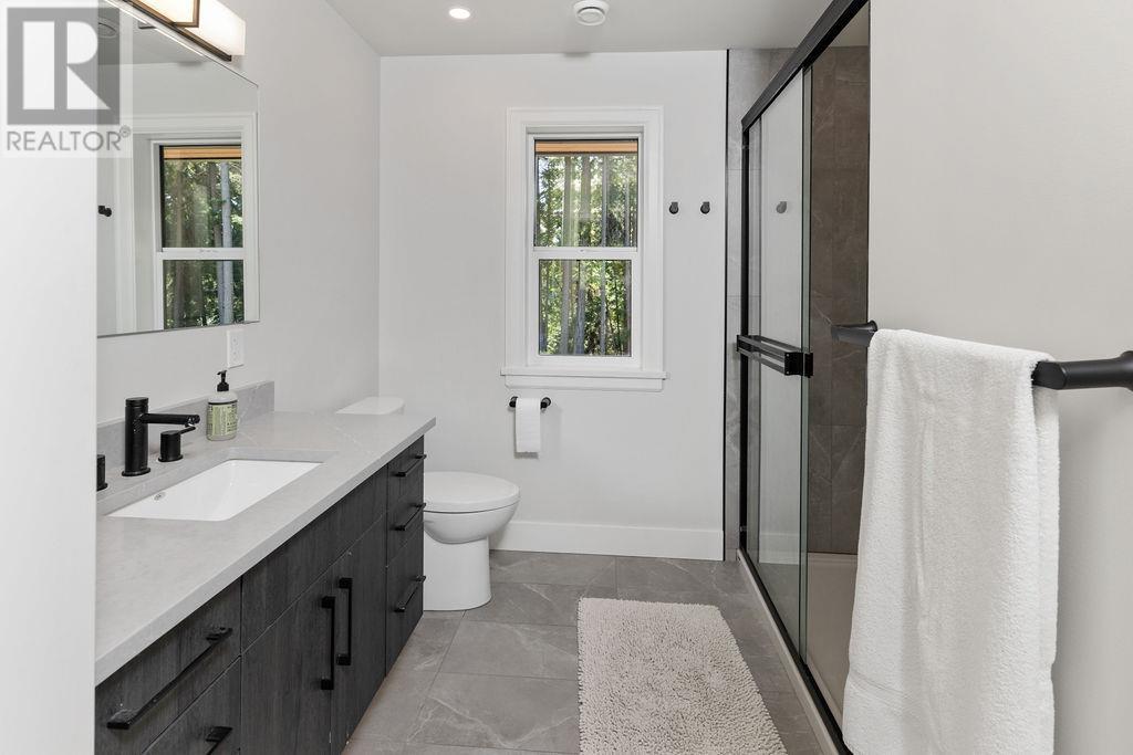 1414 Stardust Place, Gibsons, British Columbia  V0N 1V5 - Photo 27 - R3001116