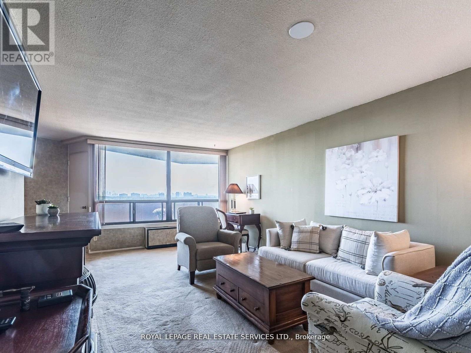 Ph 8 - 284 Mill Road, Toronto, Ontario  M9C 4W6 - Photo 3 - W12051167