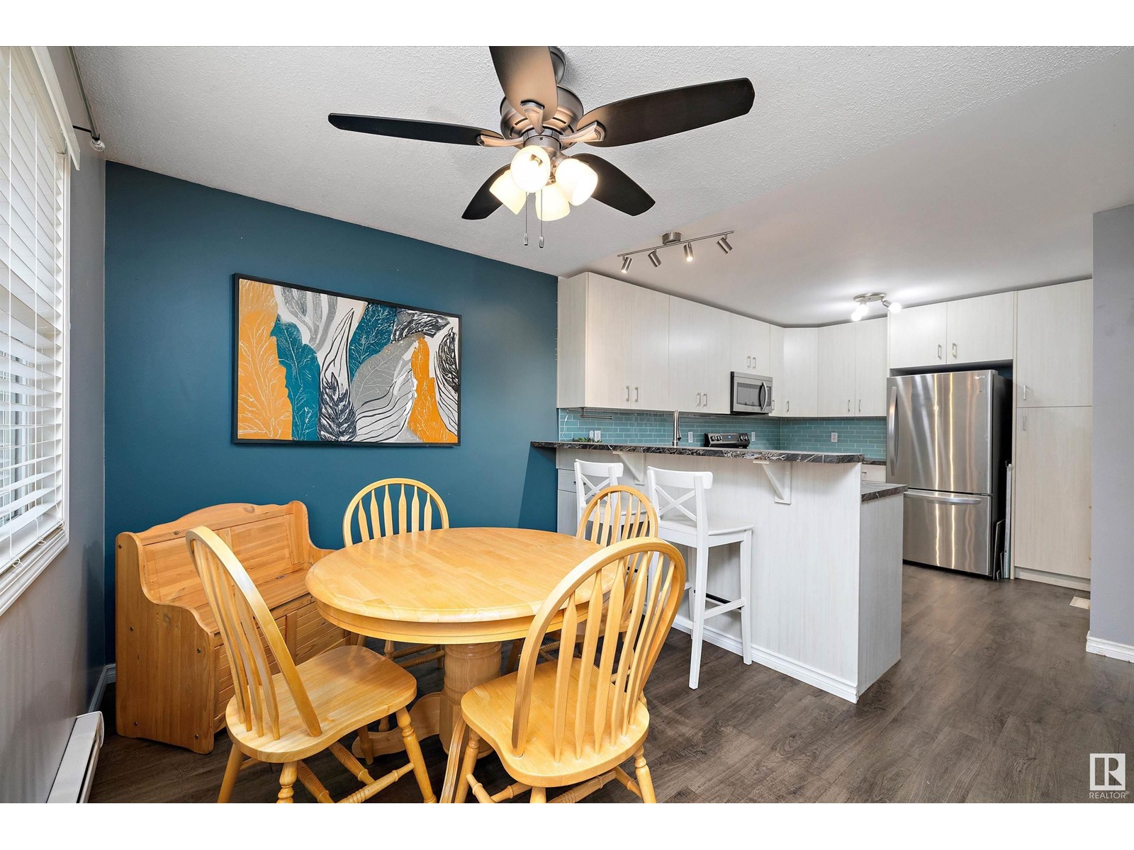Property at 108 WESTRIDGE CR image 2
