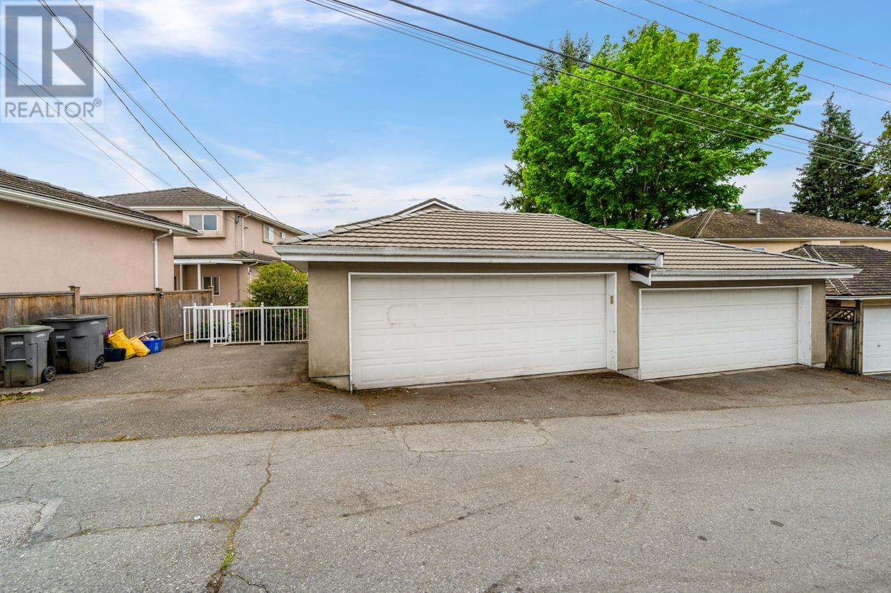 2085 Qualicum Drive, Vancouver, British Columbia  V5P 2M3 - Photo 5 - R3001082