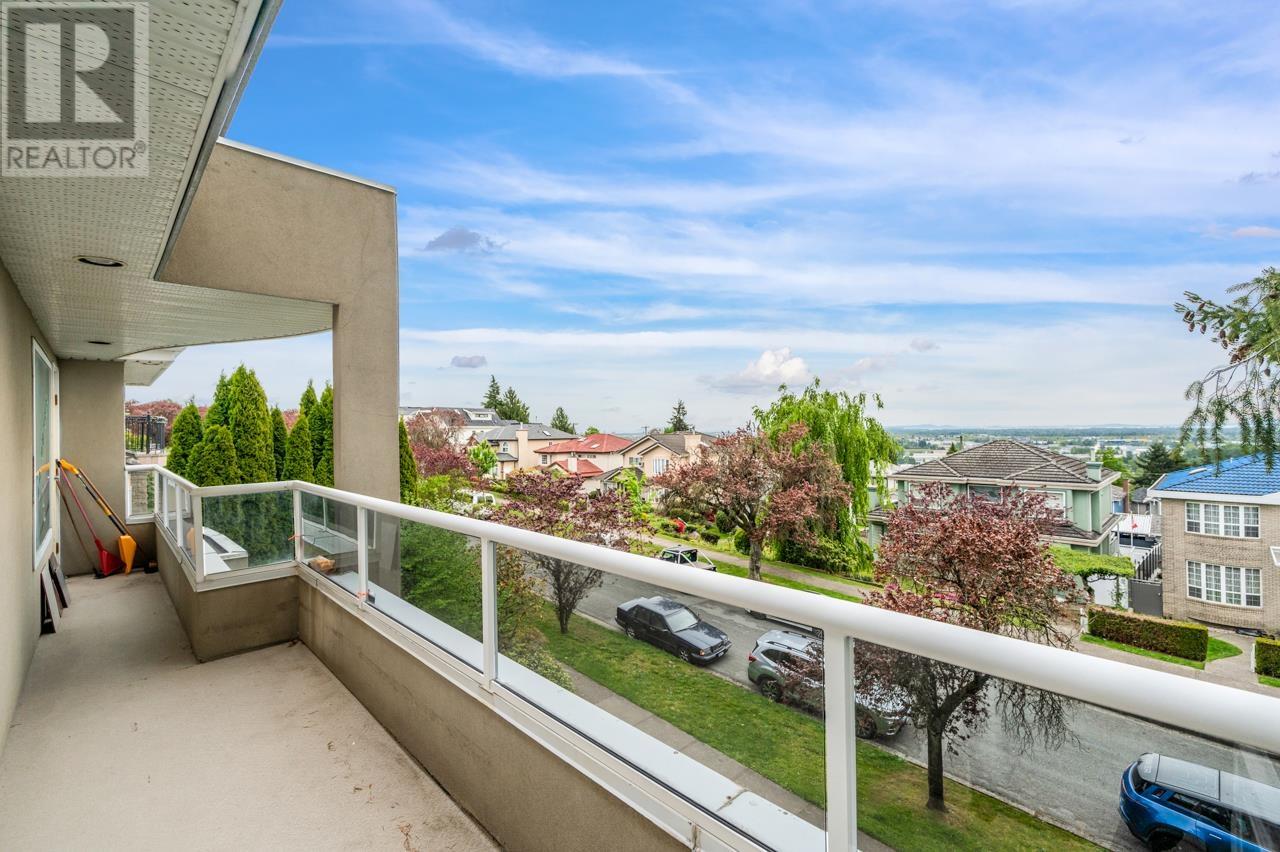 2085 Qualicum Drive, Vancouver, British Columbia  V5P 2M3 - Photo 7 - R3001082