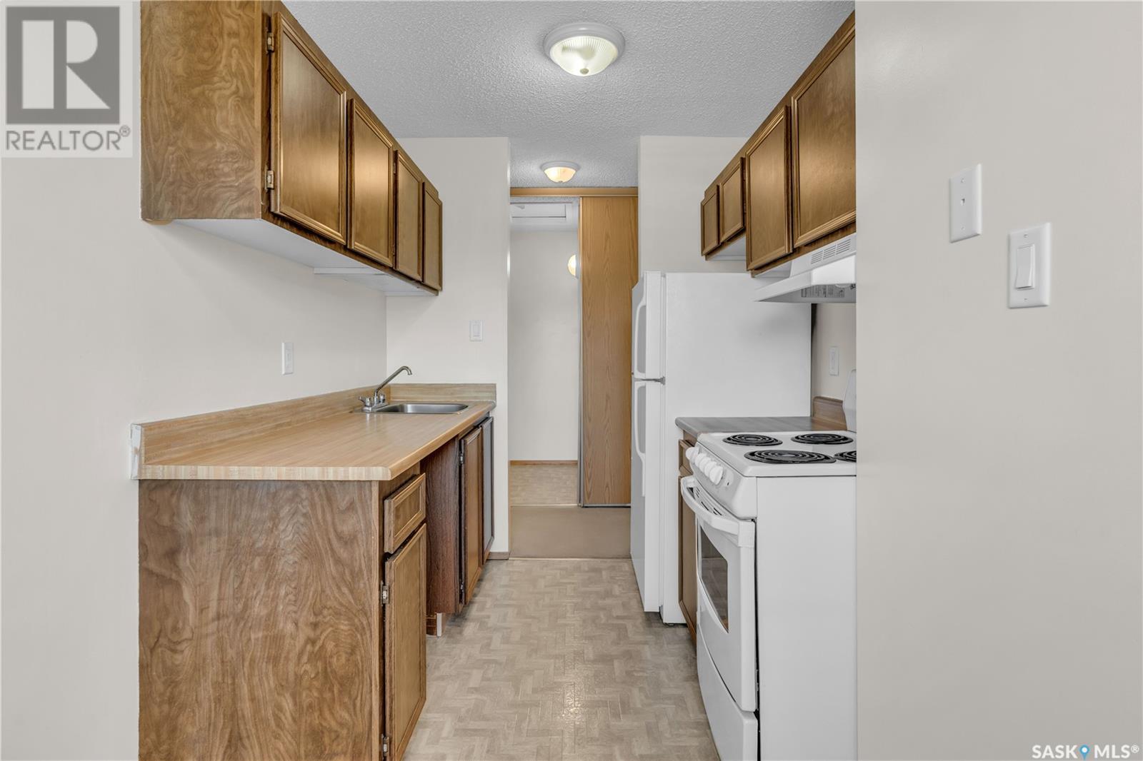 208 55 Alport Crescent, Regina, Saskatchewan  S4R 8C6 - Photo 11 - SK005394
