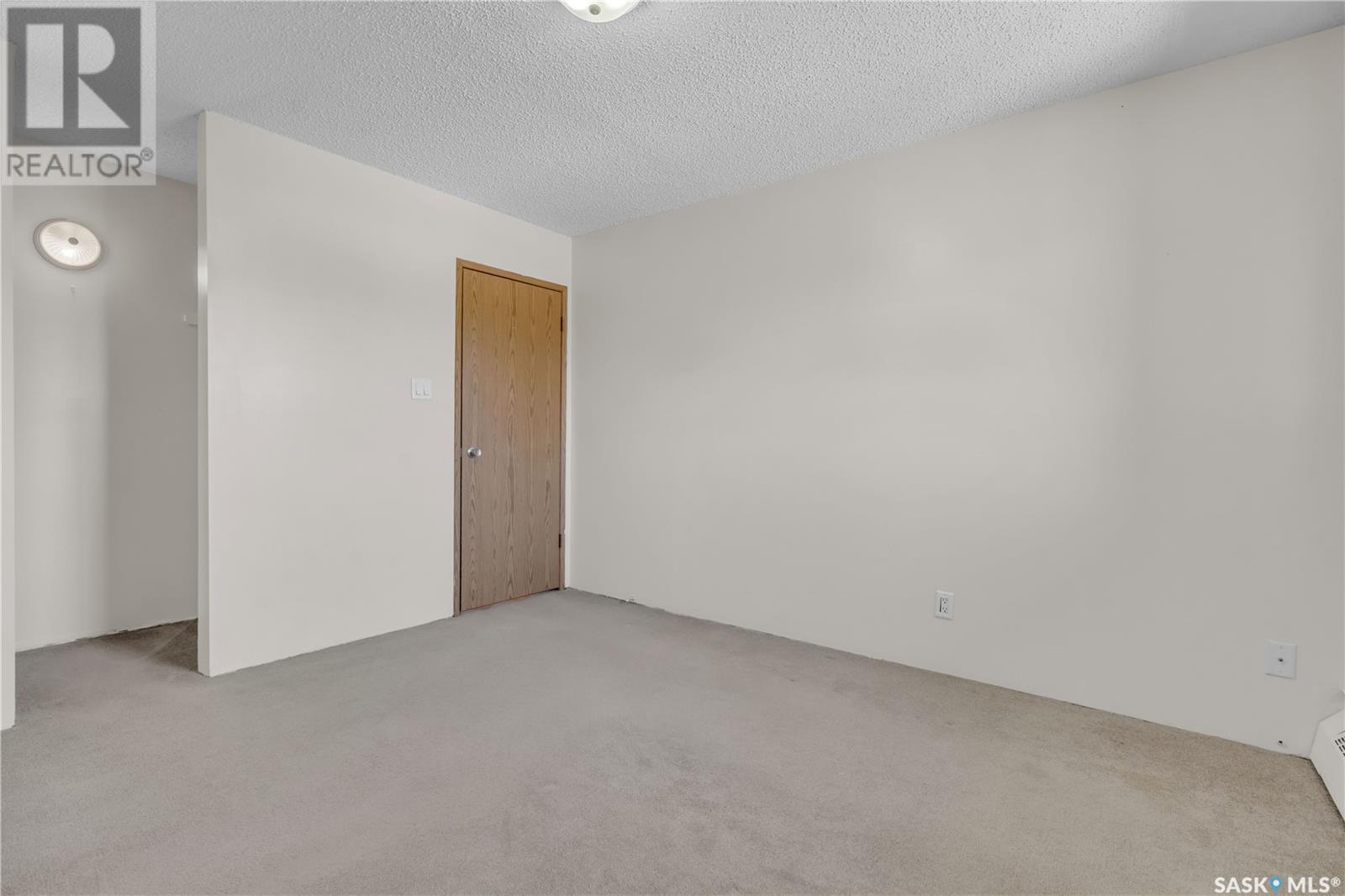 208 55 Alport Crescent, Regina, Saskatchewan  S4R 8C6 - Photo 17 - SK005394