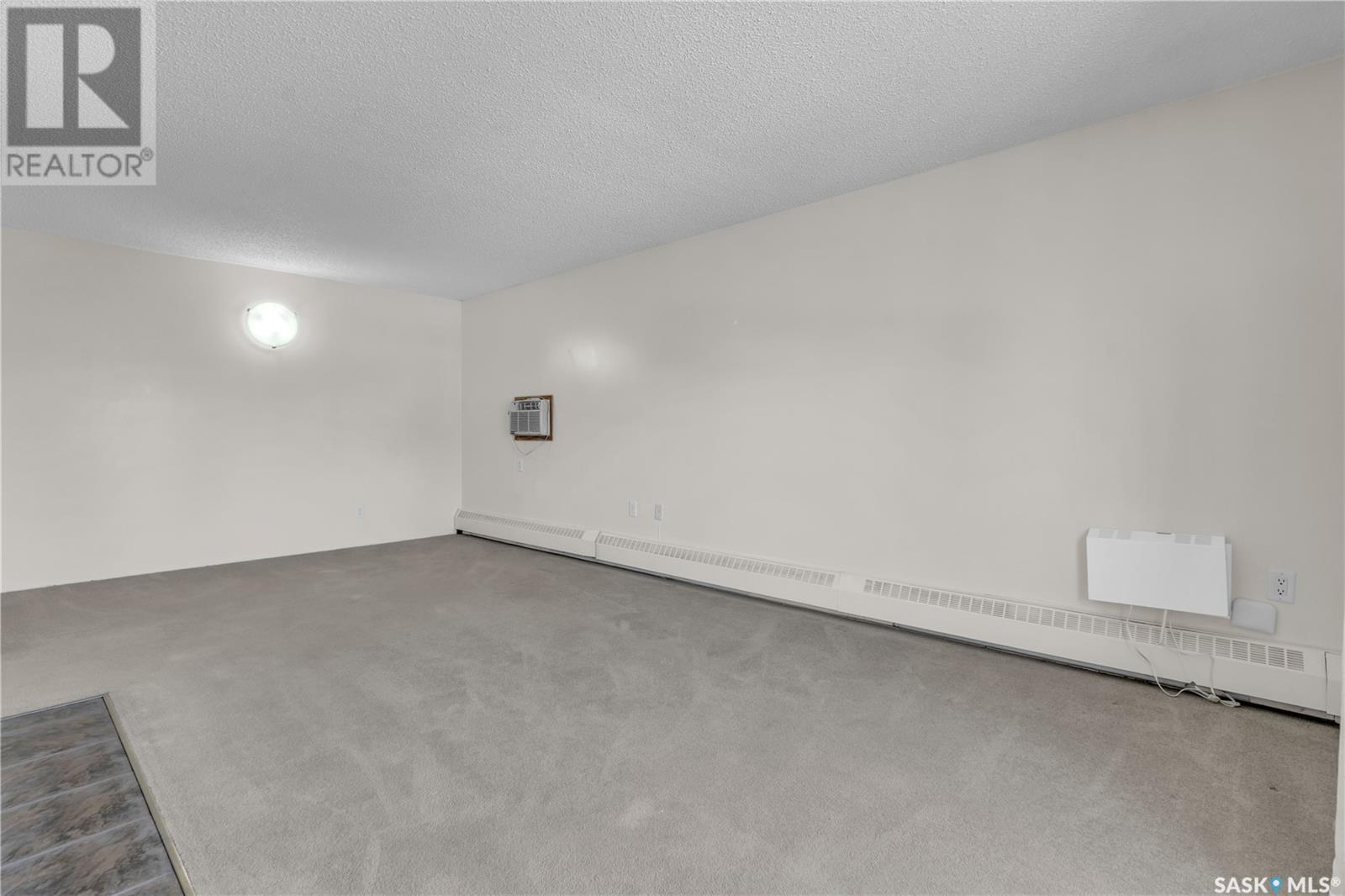 208 55 Alport Crescent, Regina, Saskatchewan  S4R 8C6 - Photo 7 - SK005394