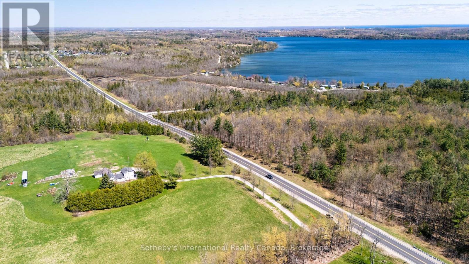 1614 Horseshoe Valley Road E, Oro-Medonte, Ontario  L0K 1E0 - Photo 10 - S12139584