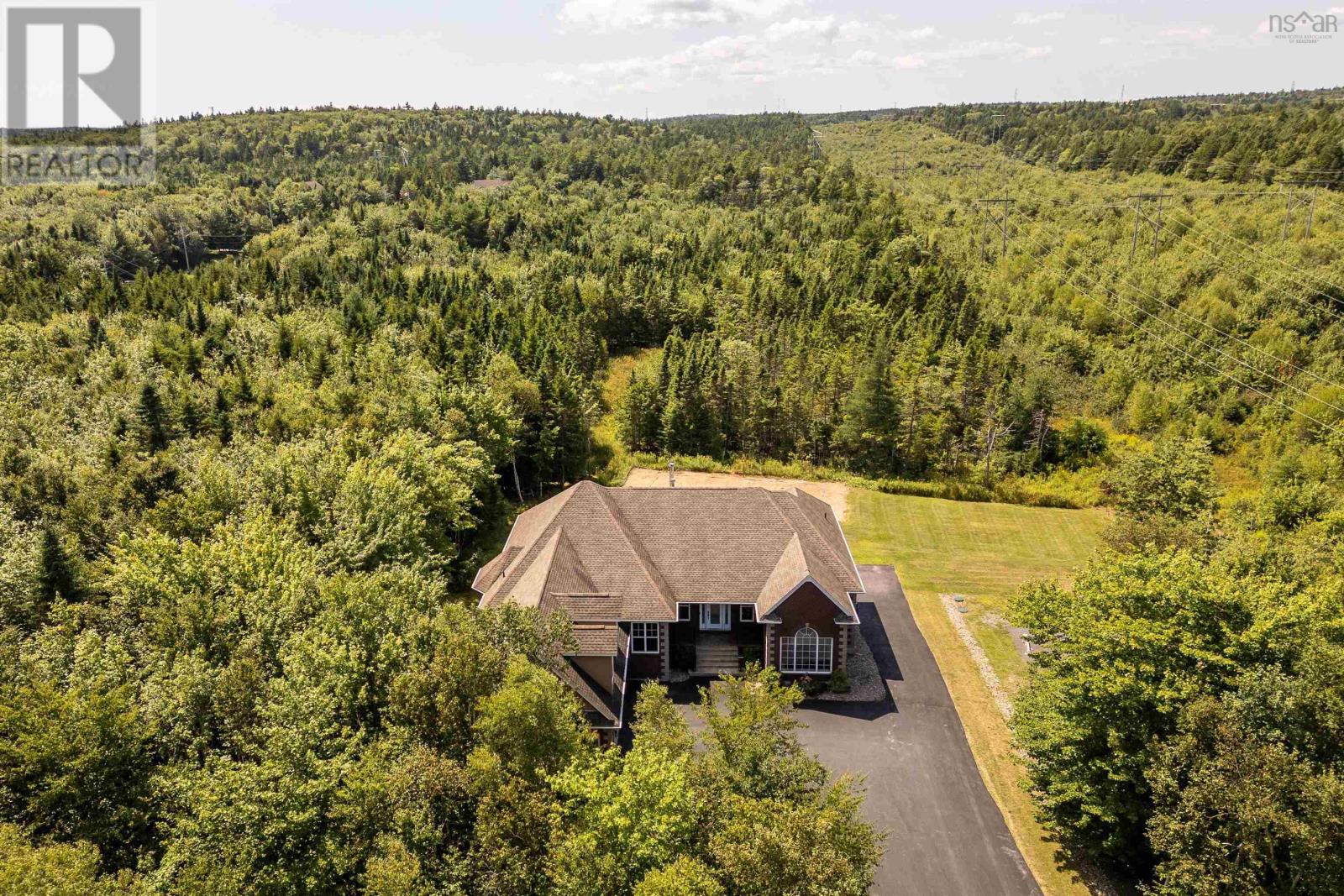 Property at 616 Gatehouse Run image 5