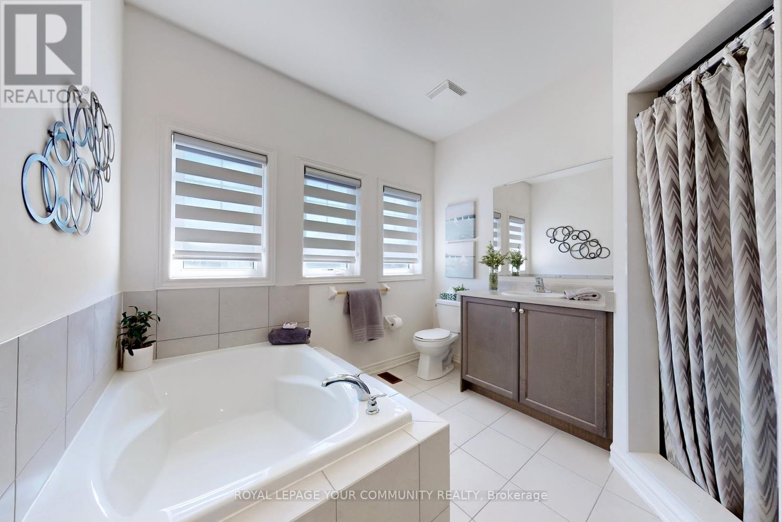 89 East's Corners Boulevard, Vaughan, Ontario  L4H 3Z8 - Photo 34 - N12139598