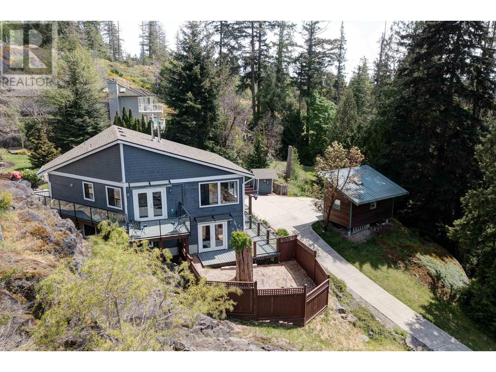 Property at 8362 REDROOFFS ROAD image 4