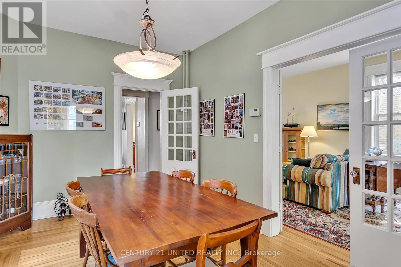 311 Pearl Avenue, Peterborough Central, Ontario  K9J 5G4 - Photo 17 - X12139632
