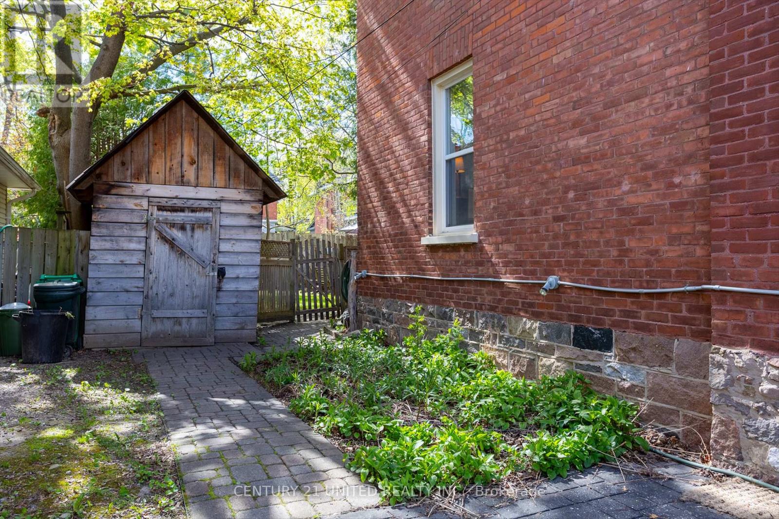 311 Pearl Avenue, Peterborough Central, Ontario  K9J 5G4 - Photo 40 - X12139632