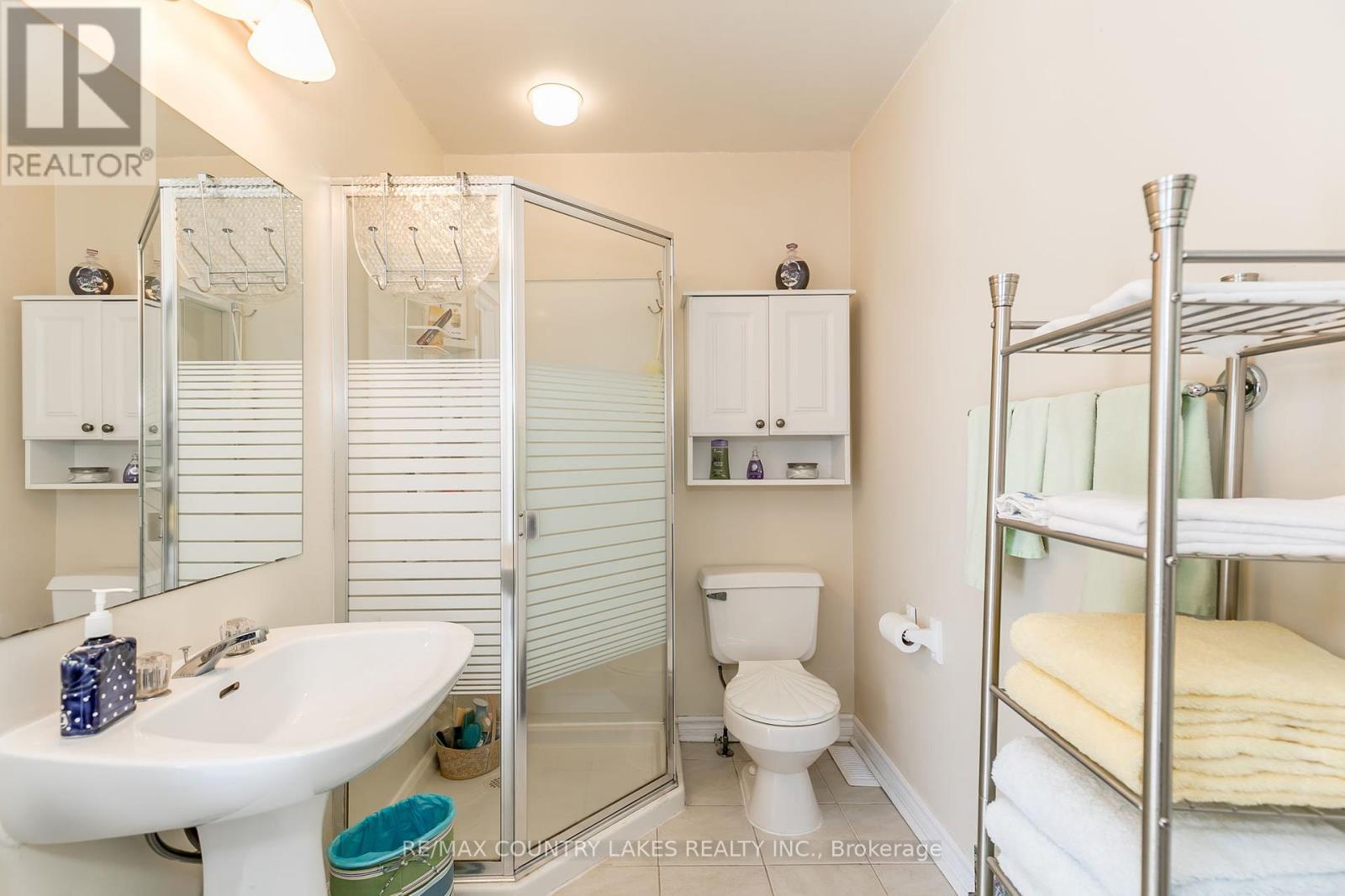 98 Turtle Path, Ramara, Ontario  L0K 1B0 - Photo 20 - S12136193