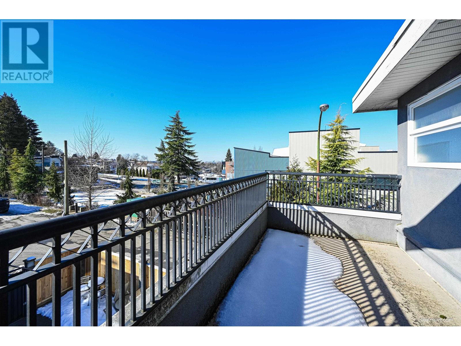 Listing Picture 20 of 32 : 3506 HAIDA DRIVE, Vancouver / 溫哥華 - 魯藝地產 Yvonne Lu Group - MLS Medallion Club Member