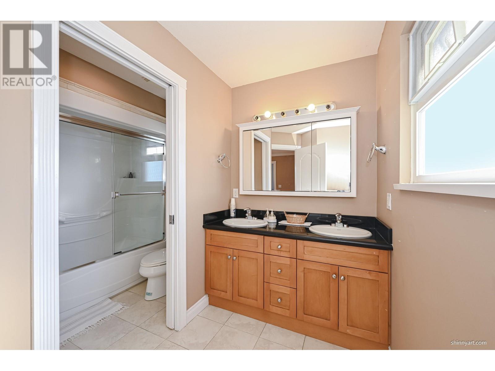 Listing Picture 21 of 32 : 3506 HAIDA DRIVE, Vancouver / 溫哥華 - 魯藝地產 Yvonne Lu Group - MLS Medallion Club Member