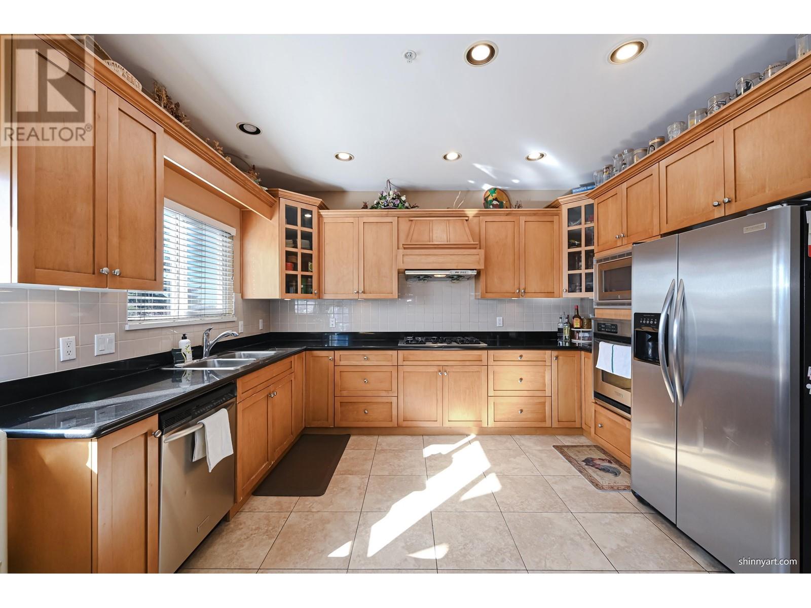 Listing Picture 8 of 32 : 3506 HAIDA DRIVE, Vancouver / 溫哥華 - 魯藝地產 Yvonne Lu Group - MLS Medallion Club Member