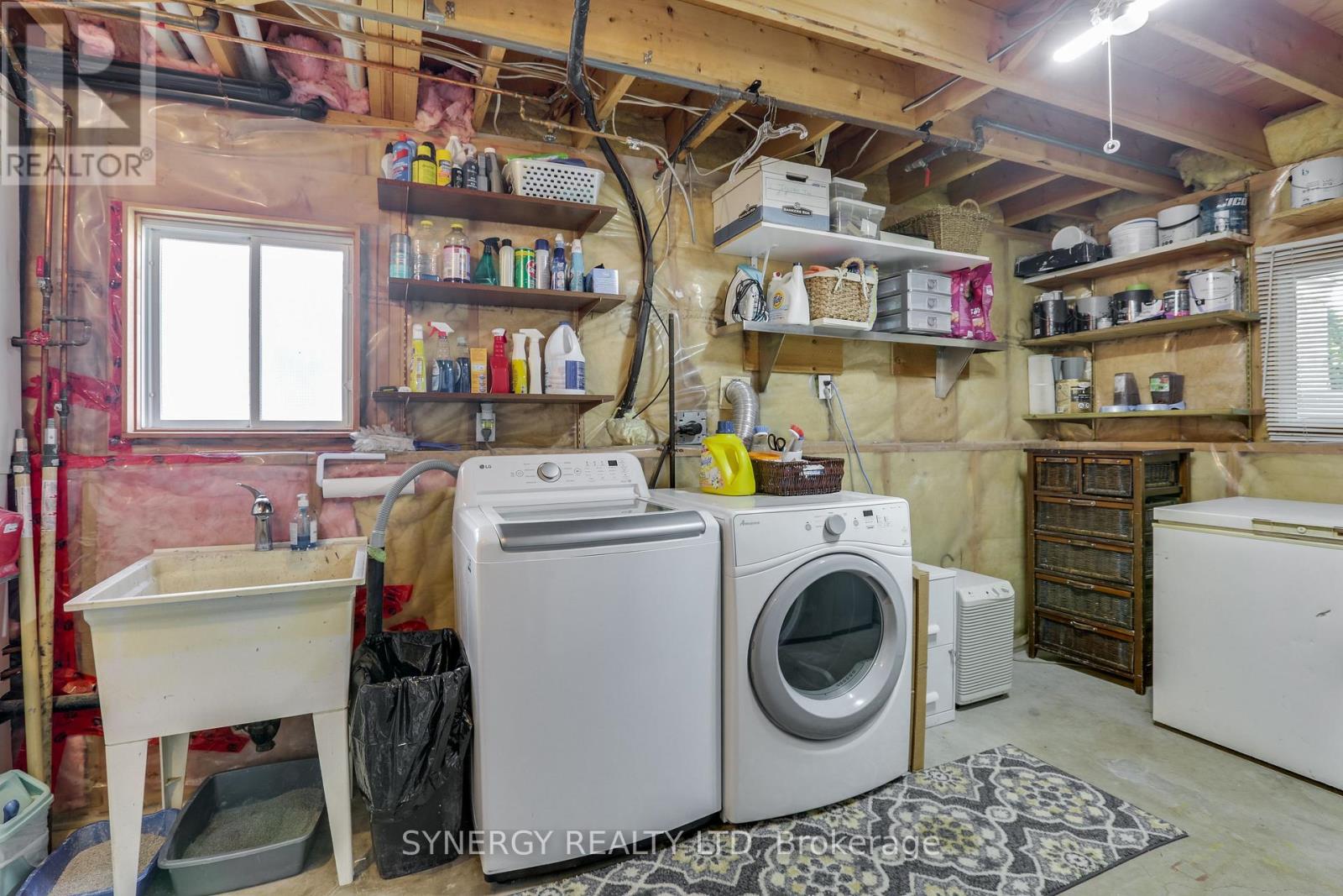 Photo 36 of 50 for 31 La Mantia Avenue