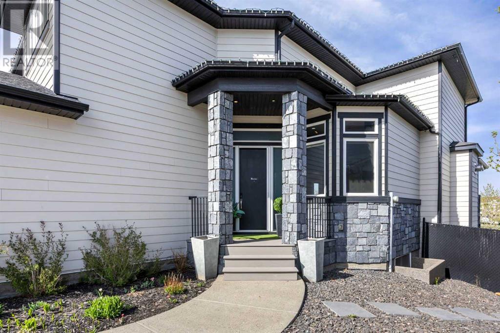 13 Cimarron Springs Green, Okotoks, Alberta  T1S 0M3 - Photo 2 - A2219015